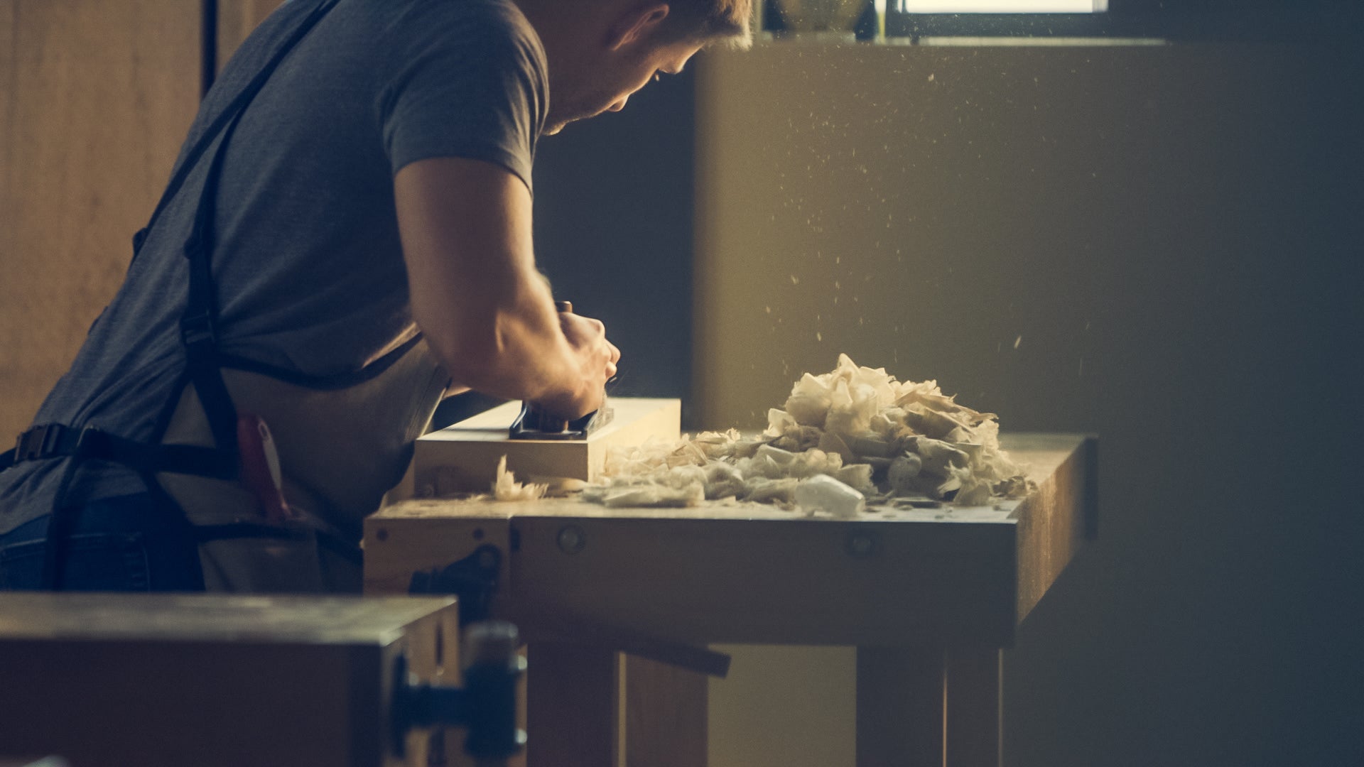 carpenter-at-work.jpg